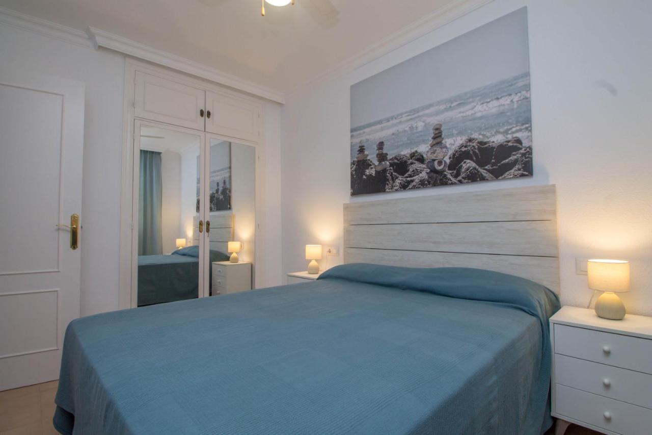 Imperial Puerto 2 3E By Ivi Real Estate Apartment ตอร์เรโมลิโนส ภายนอก รูปภาพ