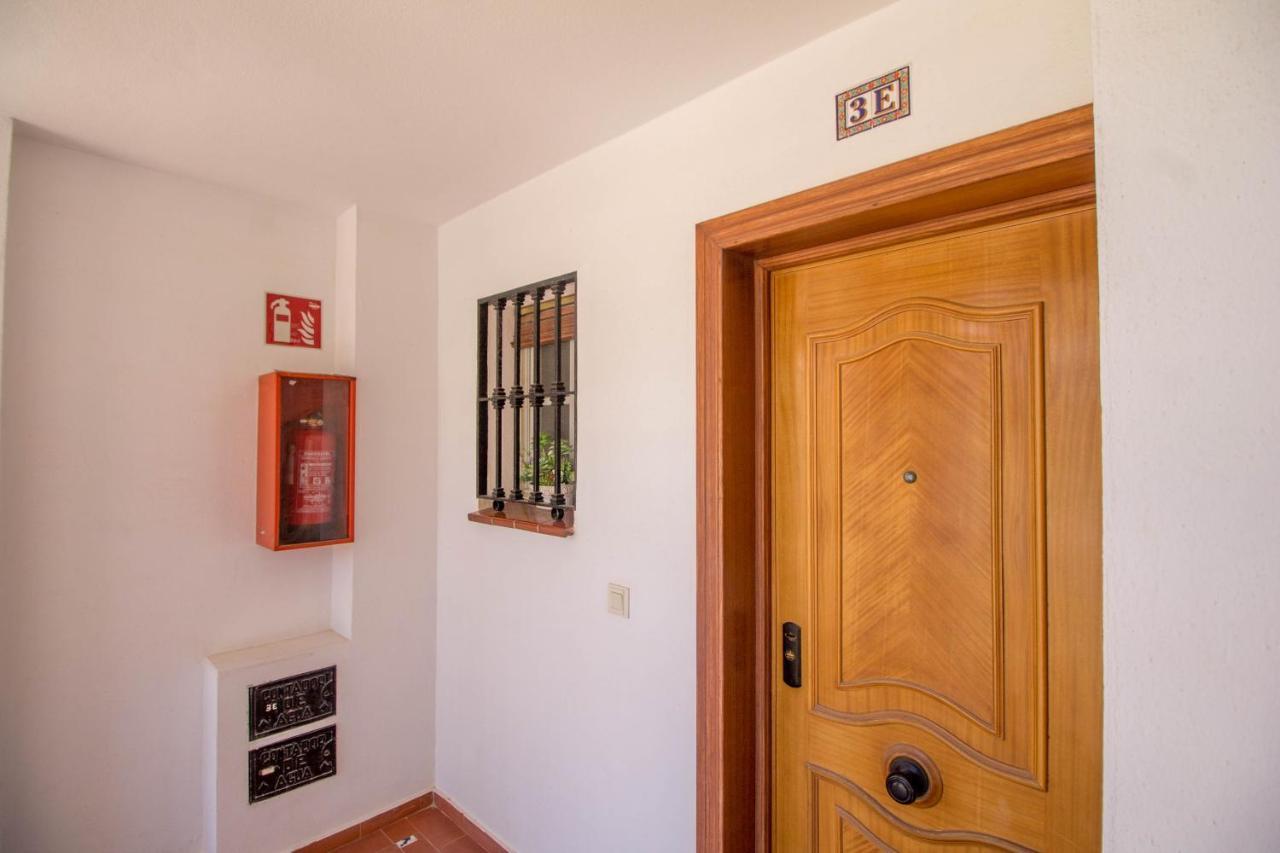 Imperial Puerto 2 3E By Ivi Real Estate Apartment ตอร์เรโมลิโนส ภายนอก รูปภาพ