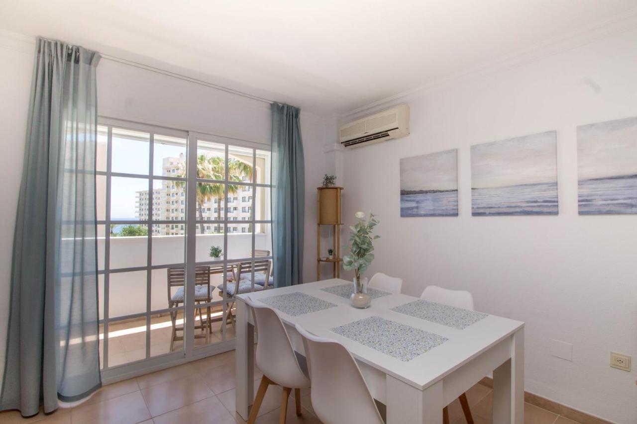 Imperial Puerto 2 3E By Ivi Real Estate Apartment ตอร์เรโมลิโนส ภายนอก รูปภาพ
